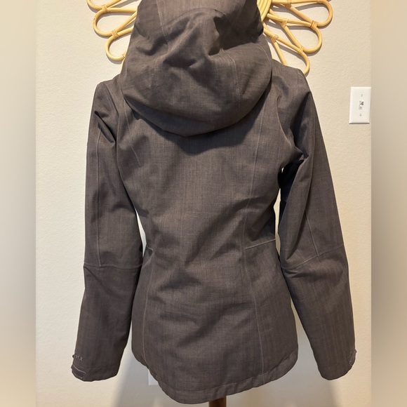 The North Face Gray and Purple Jacket - Picture 4 of 7